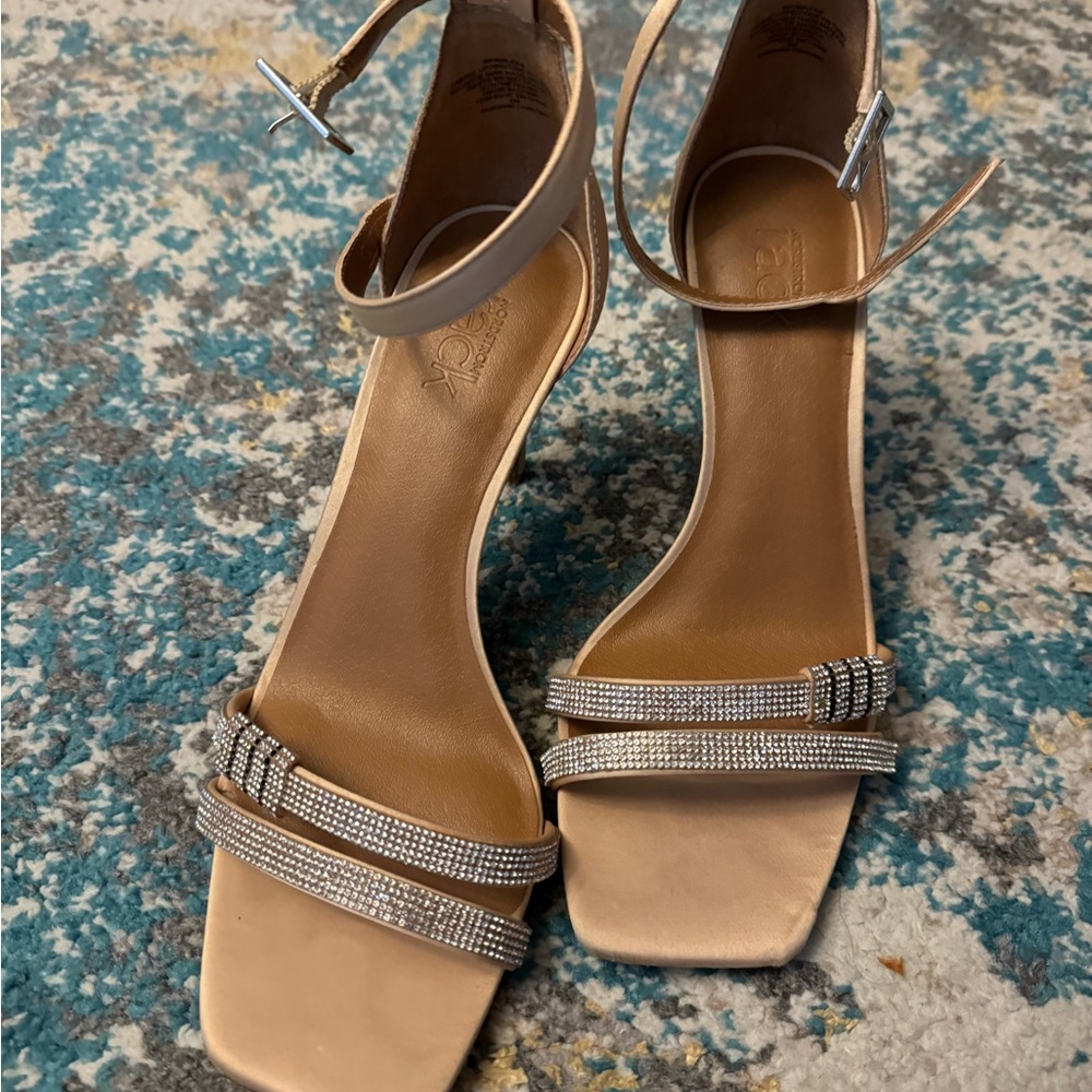 Nordstrom Rack heels - Picture 3 of 6
